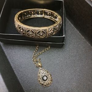 Bronze and Black Avon Neckless and Matching Bangle Bracelet